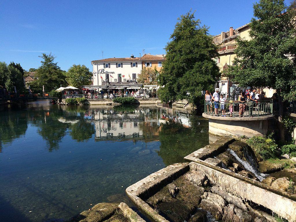 Studio De Charme Avec Sa Terrasse En Plein Coeur De Ville LʼIsle-sur-la-Sorgue Εξωτερικό φωτογραφία
